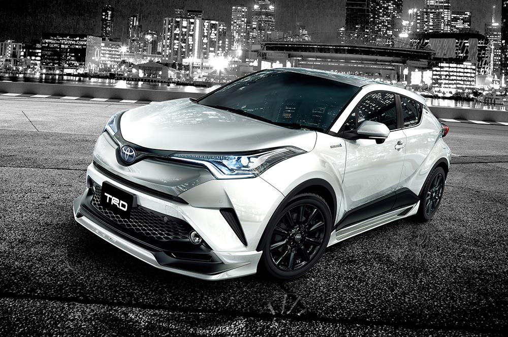TOYOTA　トヨタ　c-hr　 TRD 　エアロ　ガーニッシュ　カバー付 C-HR前期用フロントバンパーガーニッシュ TRDエアロ｜C-HR